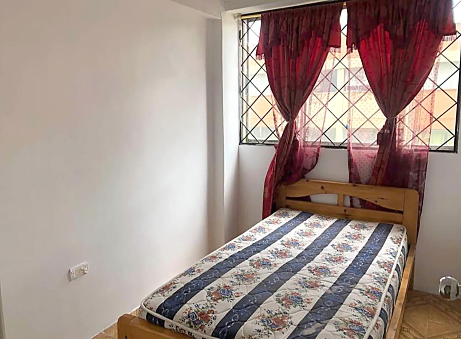 Ofelia_Habitación2