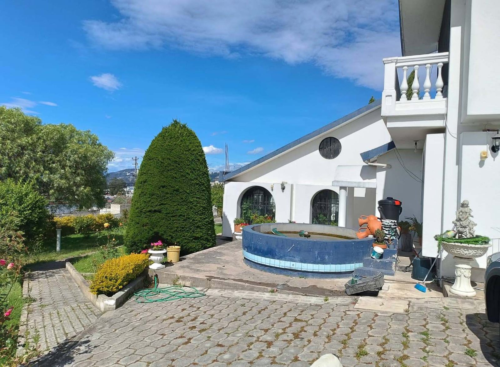 terrenocalderon_pileta